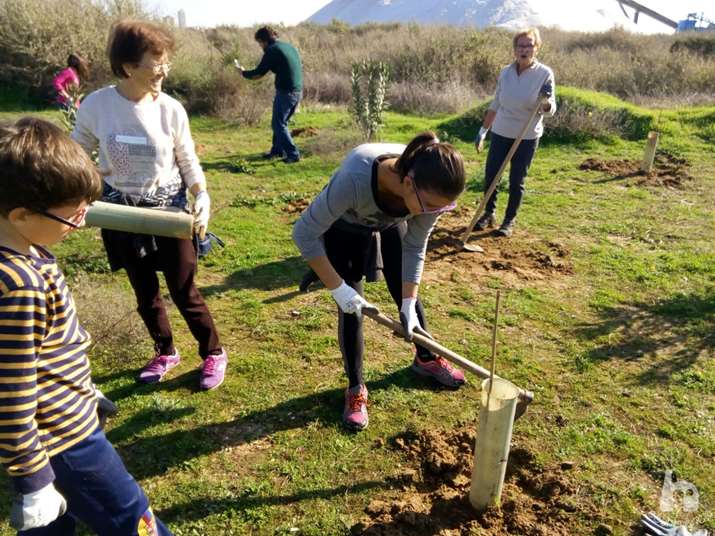 Jornada de Voluntariado de Leroy Merlín de las tiendas de Huelva y Córdoba