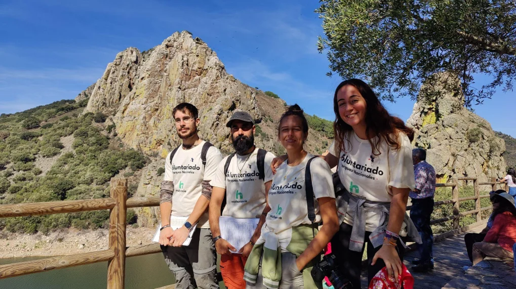 Voluntariado de Ecoherencia en Parques Naturales Voluntariado de Ecoherencia en Parques Naturales